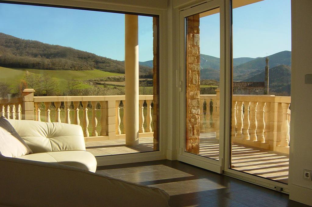 Villa Flavina San Vicente del Valle Bagian luar foto